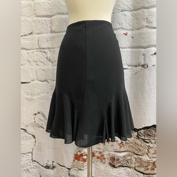 AKRIS Light Black Wool Aline Flutter Skirt - Picture 3 of 11